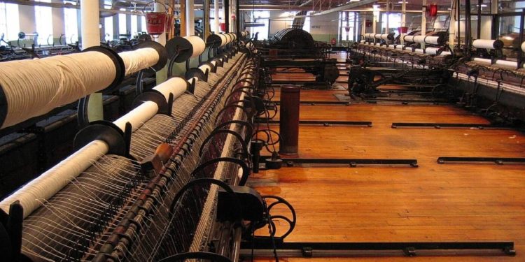 How Tech Innovation Impacts Textile Operations