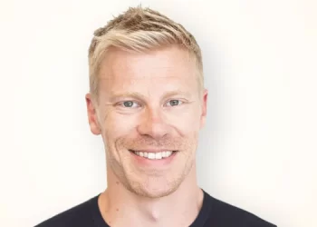 Tom Rossiter